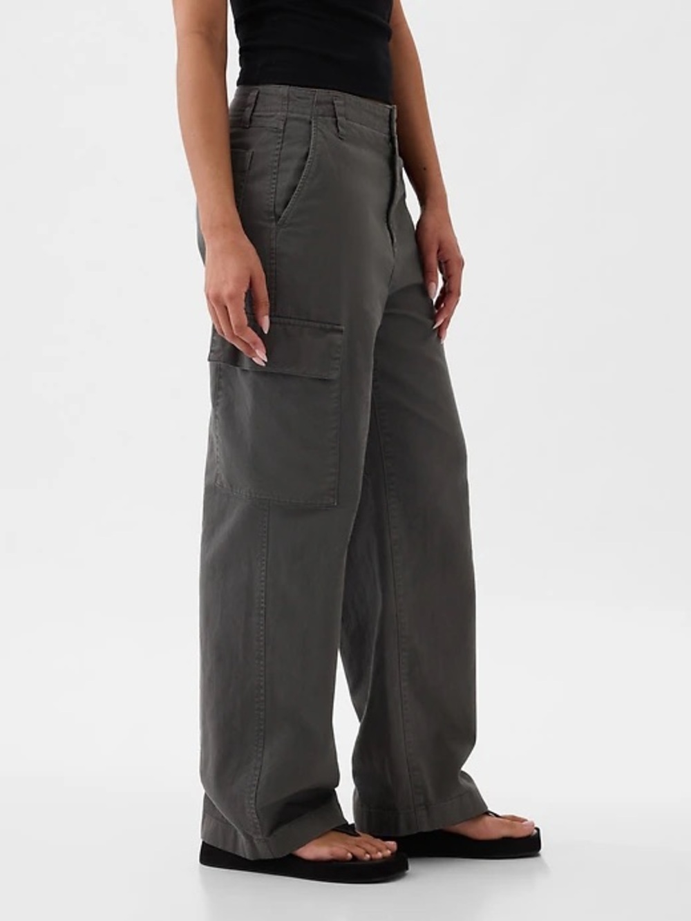 NWT Gap Baggy Wide-Leg Cargo Pants in Terra brown